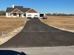 Best Driveway Crack Filling  in Corinth, TX